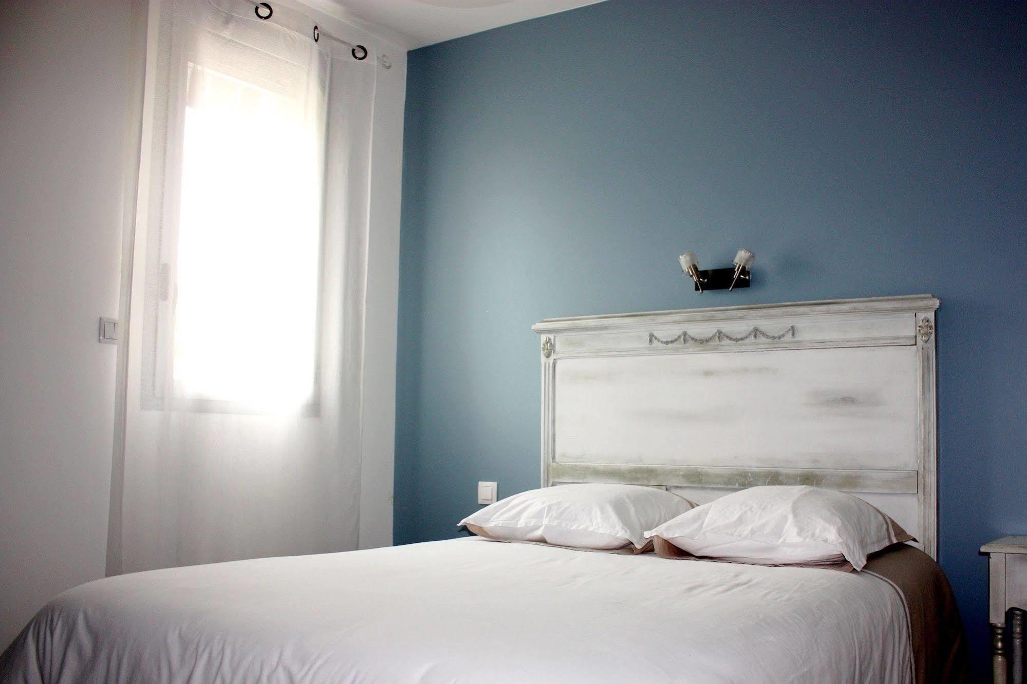 Hotel Le Midi Montaigu-de-Quercy ภายนอก รูปภาพ